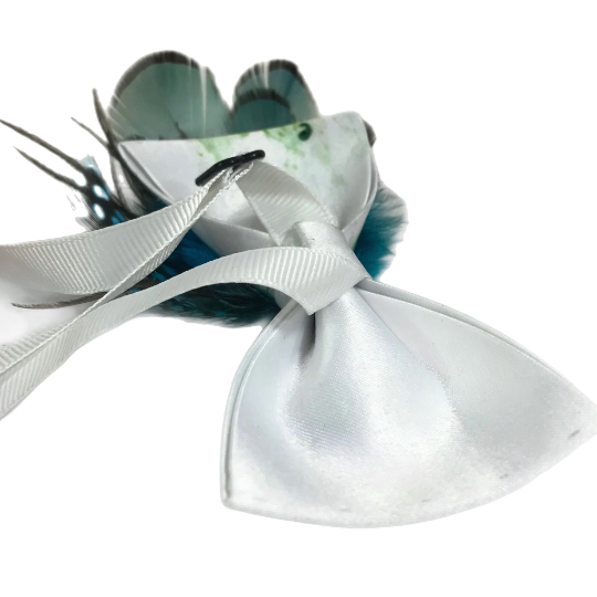 Green / Turquoise Blue / White Peacock Painted Feather Bow Tie & Pin Set