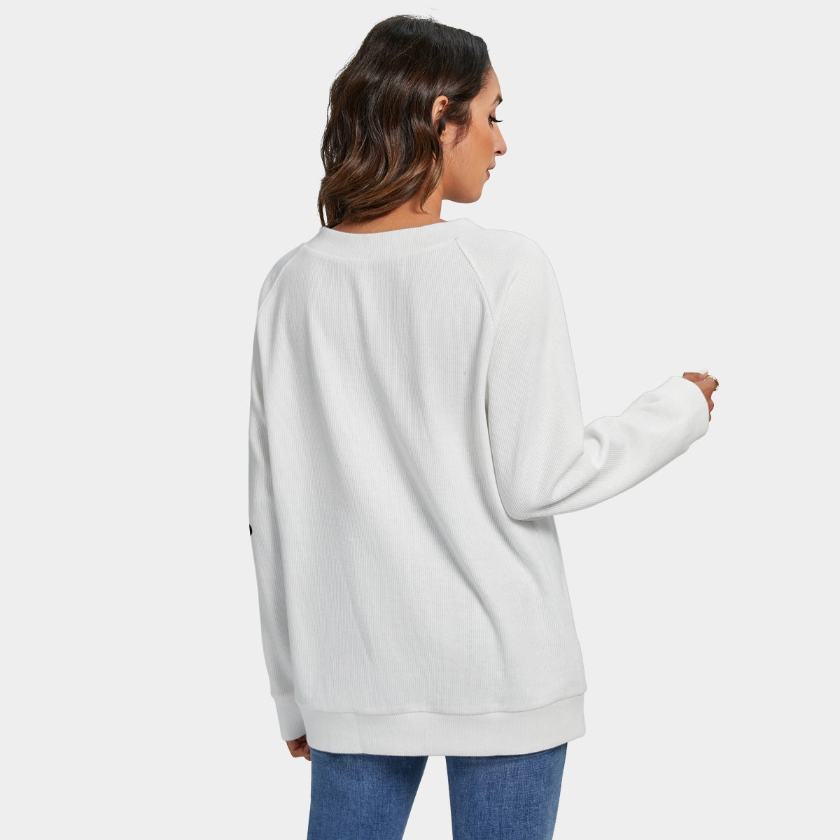 YESHUA White Long Sleeve V Neck Knitted Sweater